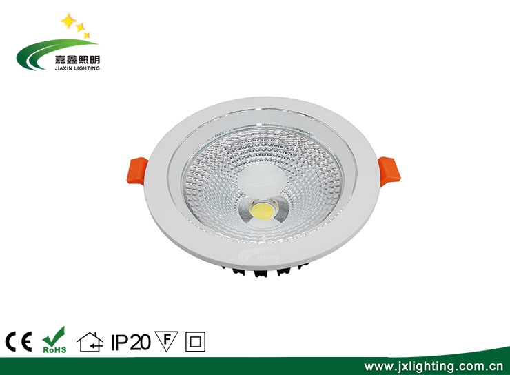 北京鋁制可調光嵌入式商用LED筒燈